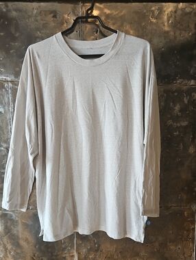lululemon Lab 3/4 Length Sleeve Tee